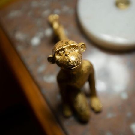 Chambre Art Deco Gatsby Dans Maison D'Hote "Le Petit Clouet" - ロシュコルボン エクステリア 写真