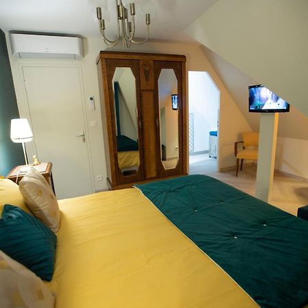 Chambre Art Deco Gatsby Dans Maison D'Hote "Le Petit Clouet" - ロシュコルボン エクステリア 写真